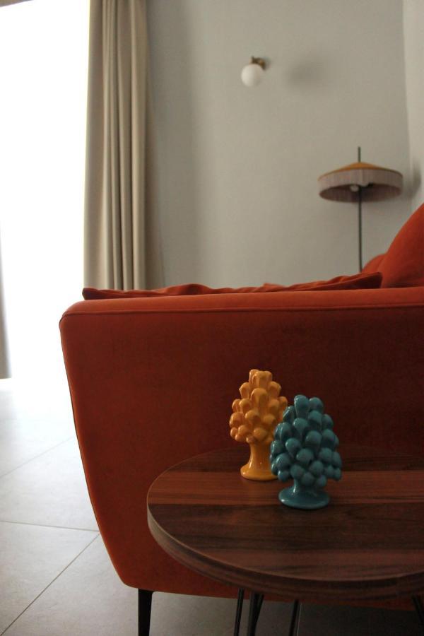 Palazzo Sul Corso-Charming Appartaments Brindisi Bagian luar foto
