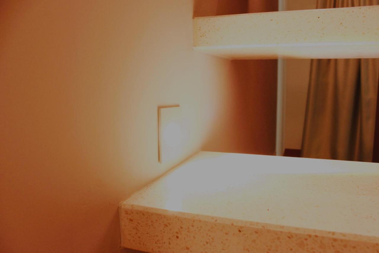Palazzo Sul Corso-Charming Appartaments Brindisi Bagian luar foto