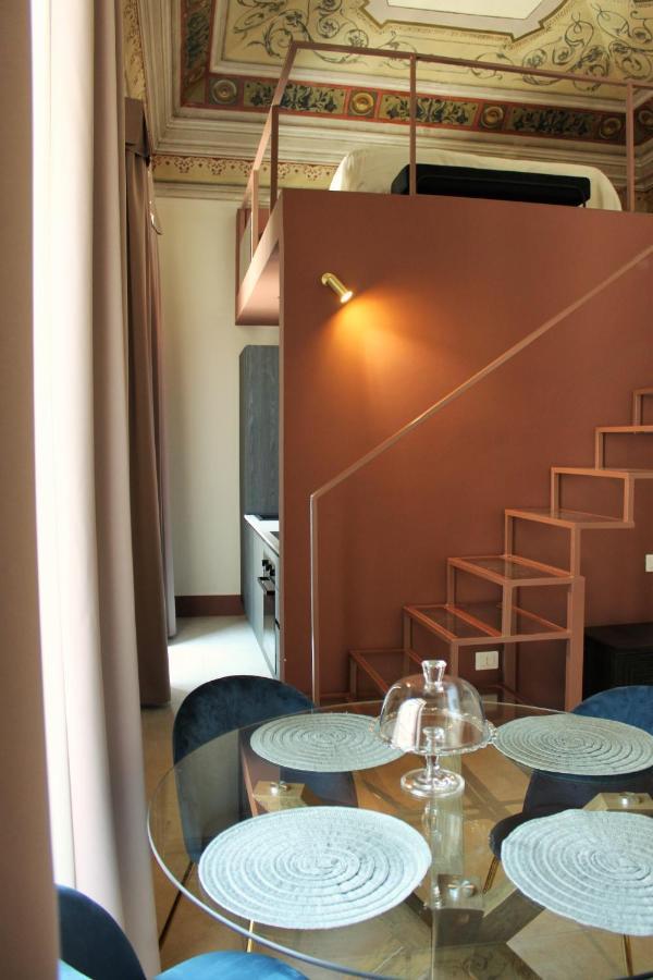 Palazzo Sul Corso-Charming Appartaments Brindisi Bagian luar foto